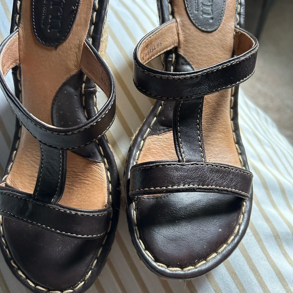 Born Dark Brown Leather Sandals